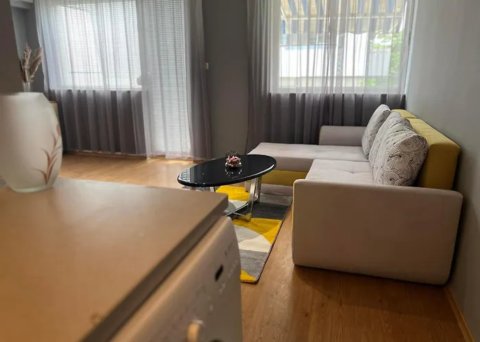 Delux Art Apartamento Varna